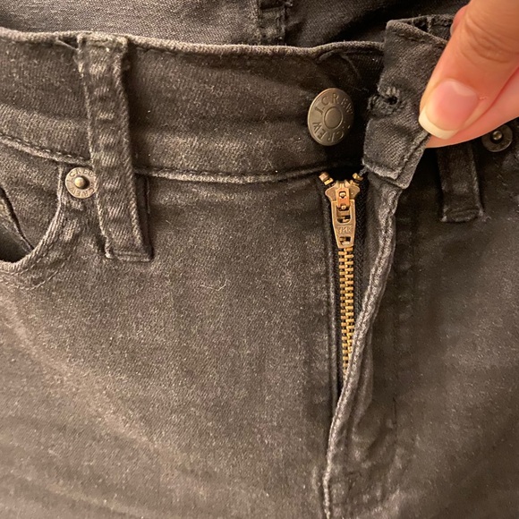 J. Crew Black Skinny Jean - Picture 6 of 6